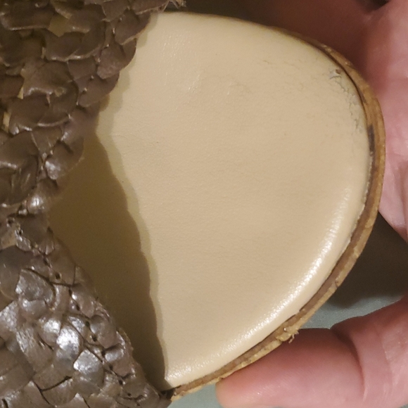 Callisto of California Wedges - Picture 5 of 13